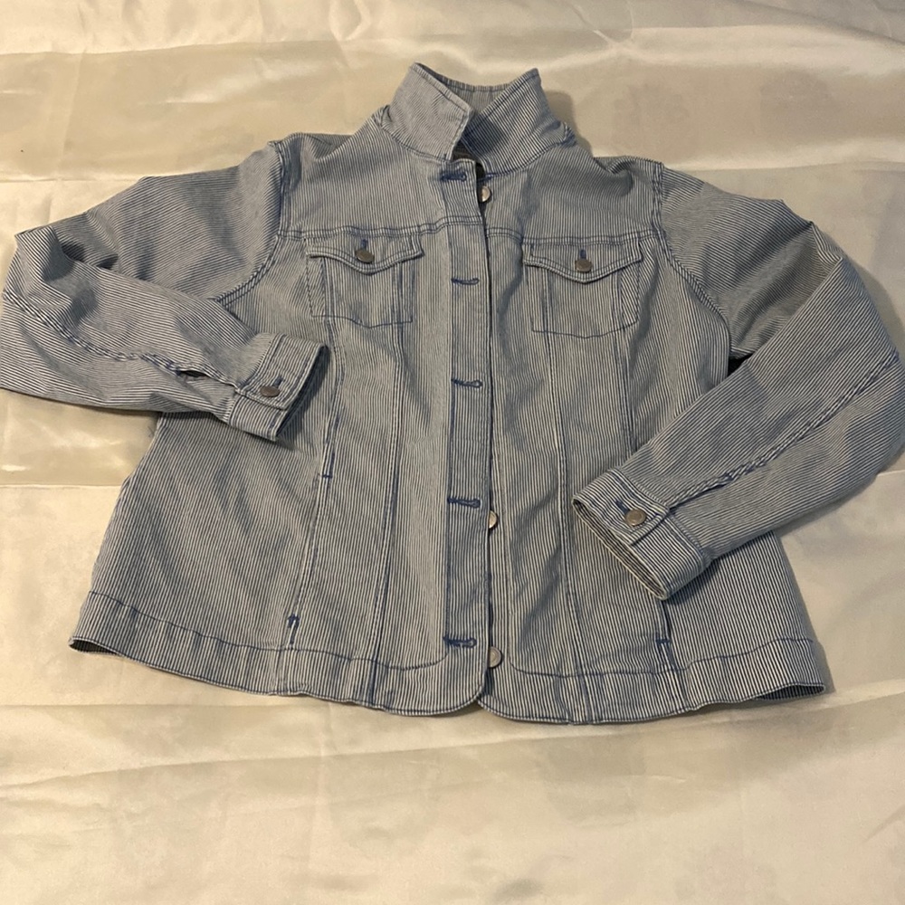 Stretch denim jacket